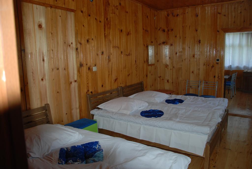 Keti Pilpani Guesthouse Mestia Extérieur photo