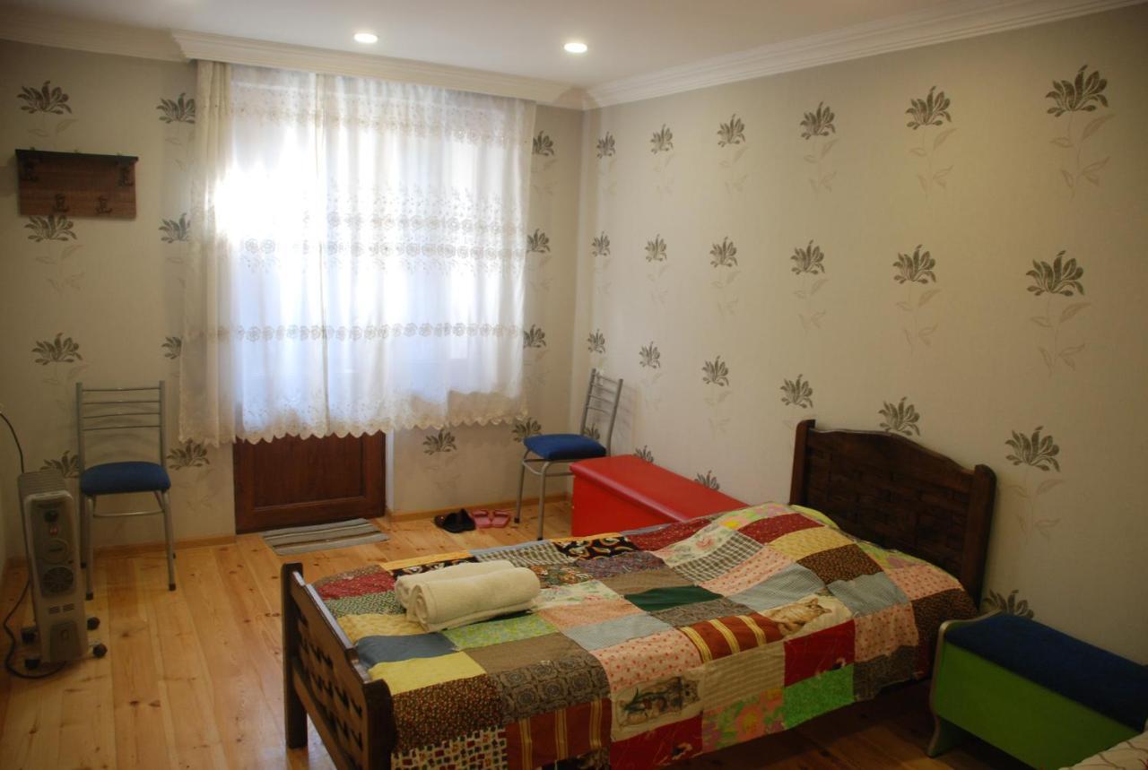 Keti Pilpani Guesthouse Mestia Extérieur photo